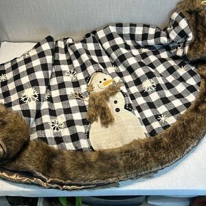Black & White Buffalo Check Snowman Tree Skirt Round Circle Faux Fur Trim 20"
